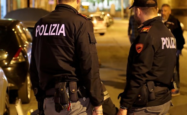 Zbiorowy gwałt na 18-latce w Rzymie. Zwrot akcji w śledztwie