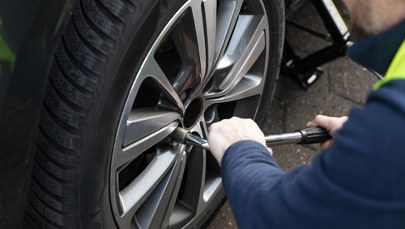 ​Zbliża się zima. Kiedy zmienić opony na zimowe?  