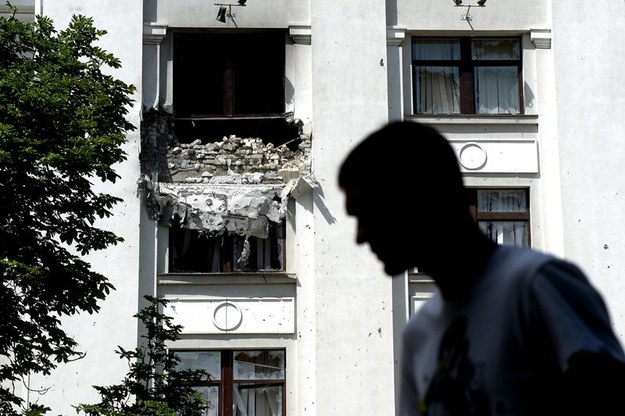 Zbombardowany budynek na wschodzie Ukrainy /VALENTINA SVISTUNOVA /PAP/EPA