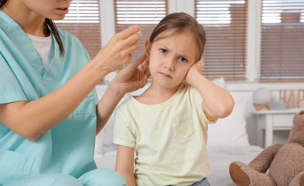 Zbyt głośne zabawki niebezpieczne dla dzieci. UOKiK alarmuje