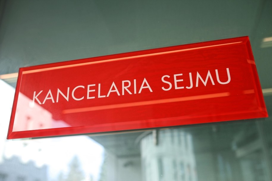 Zdaniem CIS decyzja UODO uniemożliwia Kancelarii Sejmu upublicznienie danych sędziów podpisanych pod listami poparcia / 	Leszek Szymański    /PAP