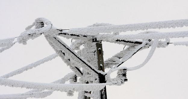 Zdaniem UOKiK, śnieżycy czy wichury nie można uznać za siłę wyższą /fot. Jacek Kozioł /Agencja SE/East News