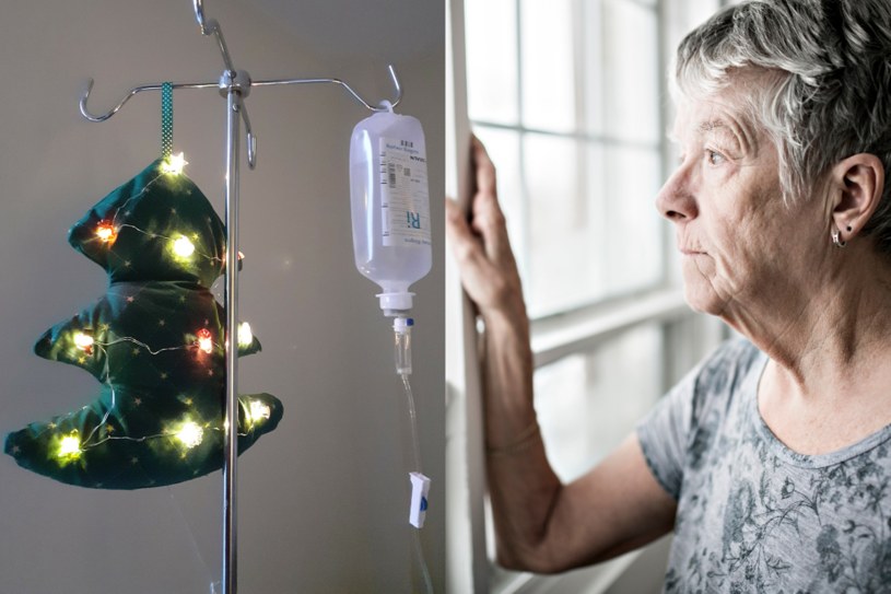 Zdarza się, że do szpitali trafiają pacjenci wymagający stałej opieki, którymi nie m się kto zająć w czasie Świąt Bożego Narodzenia /East News/Picsel /Tomasz Kawka /East News