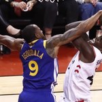 Zdecydował ostatni rzut. Golden State Warriors wyrównali w finale NBA