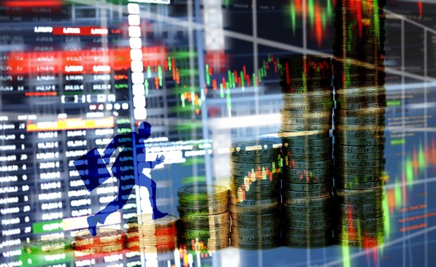 Zdejmowanie z giełdy i prawo blokowania przejęcia. Rząd chce bronić polskich spółek w czasie kryzysu  