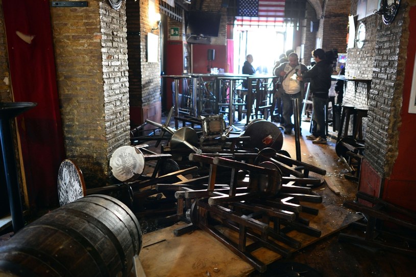 Zdemolowany rzymski pub po ataku kiboli na fanów Tottenhamu /AFP