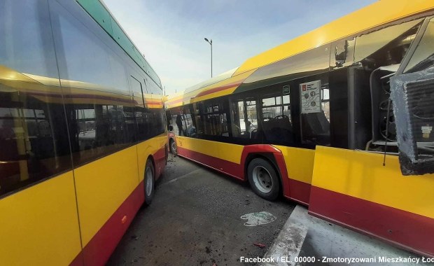 Zderzenie autobusów w Łodzi. Dwie osoby w szpitalu