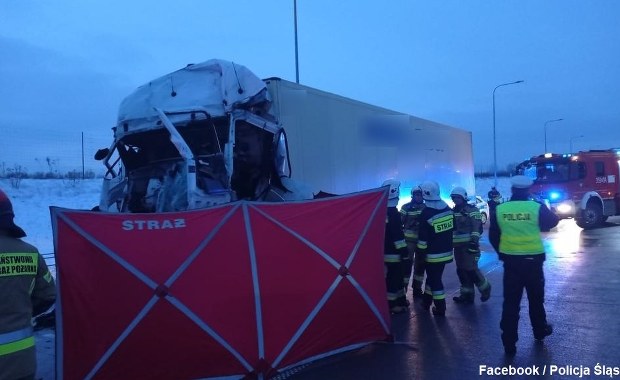 Zderzenie ciężarówek na A1 koło Częstochowy. Nie żyje jedna osoba
