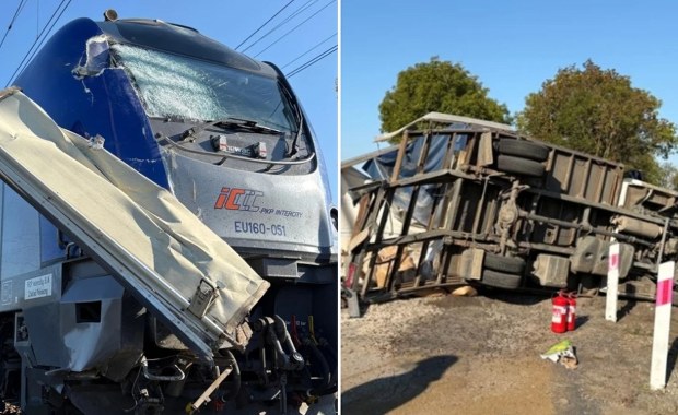 Zderzenie ciężarówki z pociągiem w Książkach