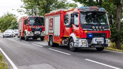 Zderzenie czterech osobówek i ciężarówki w Brzozie