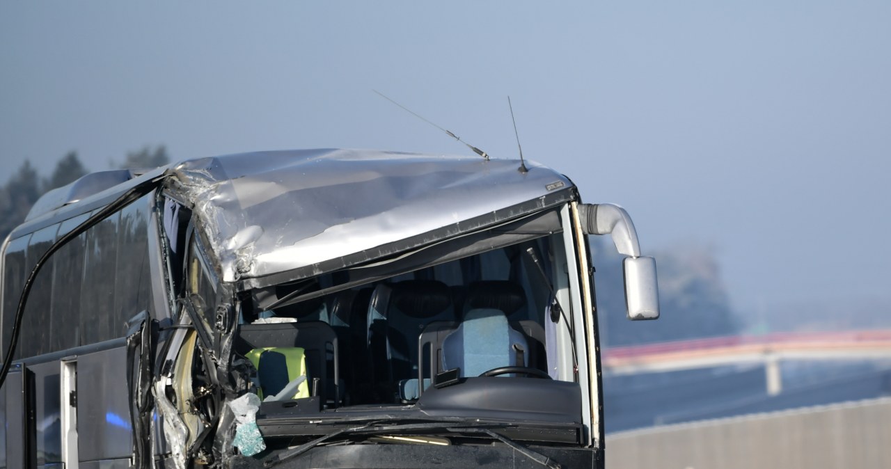 Zderzenie dwóch autokarów na Mazowszu 