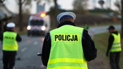 Zderzenie dwóch osobówek w Świętokrzyskiem. Pięć osób rannych 