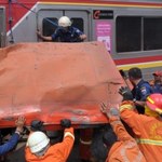 Zderzenie minibusu z pociągiem w Indonezji. Są ofiary