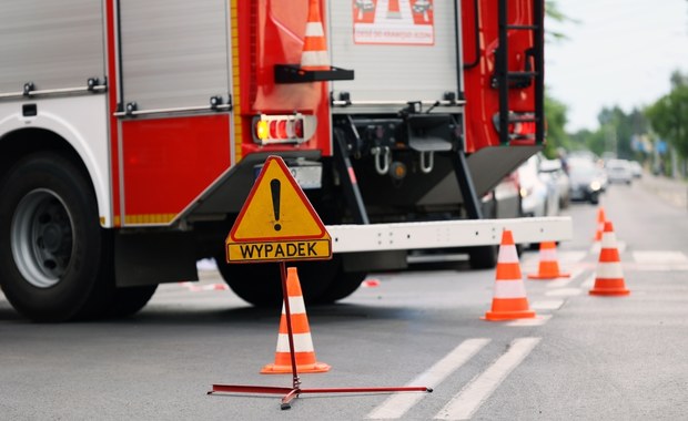 ​Zderzenie osobówki z autobusem na A4 koło Brzeska. Jedna osoba nie żyje