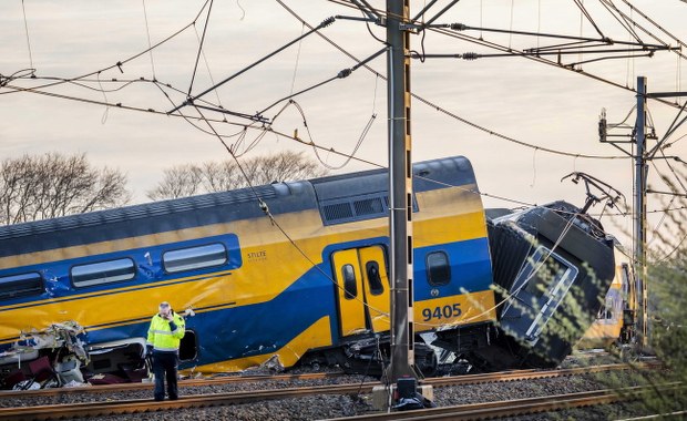 Zderzenie pociągów w Holandii. Jedna osoba zginęła, wielu rannych
