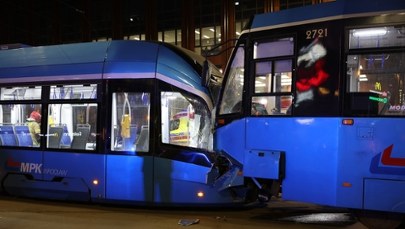 Zderzenie tramwajów w centrum Wrocławia, dwie osoby trafiły do szpitala