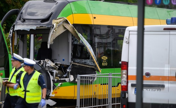 Zderzenie tramwajów w Poznaniu. Wielu rannych, motorniczy był zakleszczony