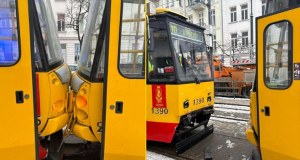 Zderzenie tramwajów w Warszawie. Są poszkodowani