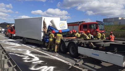 Zderzenie trzech ciężarówek na obwodnicy Trójmiasta