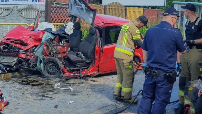 Zderzenie trzech samochodów. Zginął 65-letni kierowca
