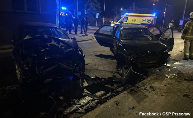 Zderzenie w Przecławiu. Poszkodowane cztery osoby, w tym niemowlę