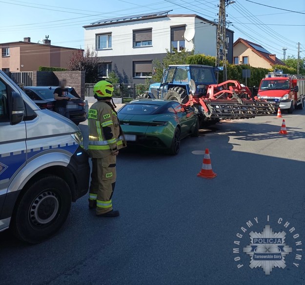 Zderzenie w Świerklańcu /KPP Tarnowskie Góry /