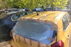 ZDEWASTOWANE SAMOCHODY W WARSZAWIE