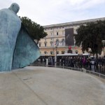 Zdewastowano pomnik Jana Pawła II. Mocne słowa Giorgii Meloni