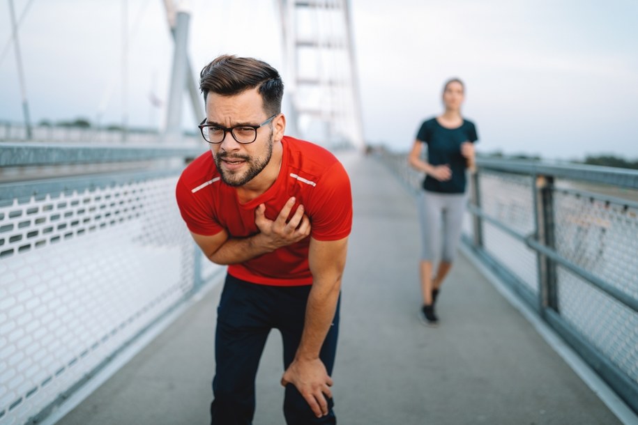 zdj. ilustracyjne / Lato coraz bliżej – jakie sporty są dobre dla serca i o czym warto pamiętać? /Shutterstock
