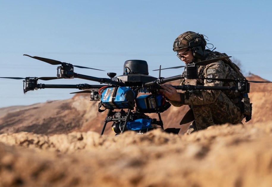 Ten kraj uruchamia kursy z obsługi dronów dla obywateli