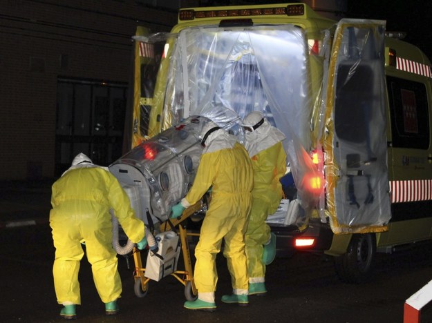 Ministerstwo obrony szuka ochotników do walki z ebolą