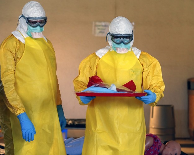Ebola ważniejsza niż polscy rolnicy? Milczymy...