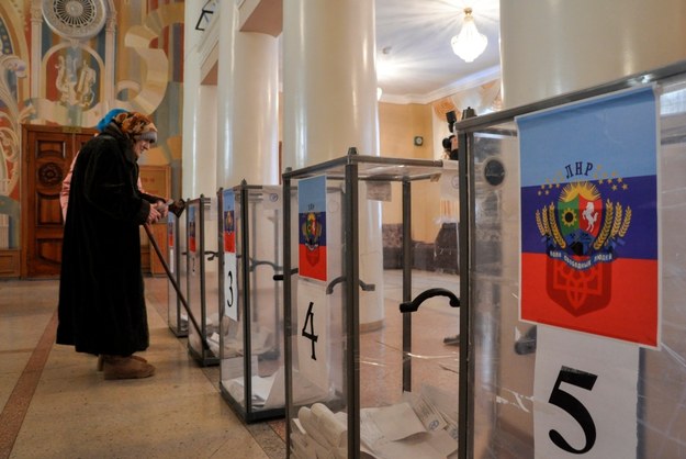 Poroszenko: Wybory w Donbasie to farsa pod lufą karabinów