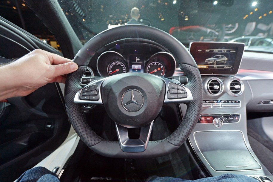 Samochód na zawołanie! Drogowy eksperyment w Londynie