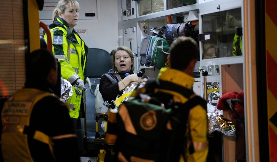 Brytyjskie pogotowie ratunkowe werbuje pracowników w Polsce