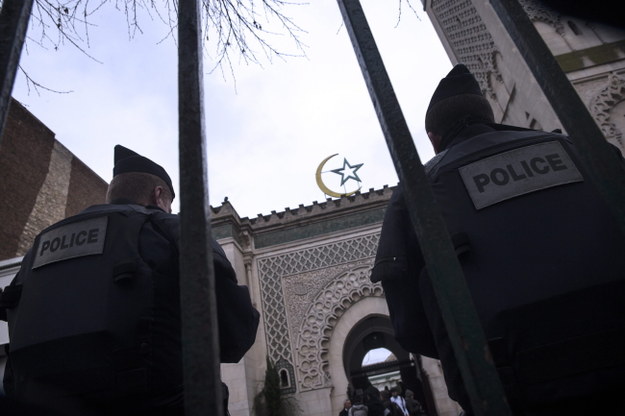 Francja: Zatrzymania po zeszłotygodniowych zamachach