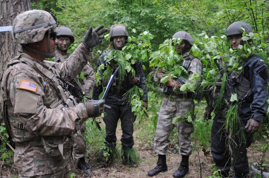 Dwóch rosyjskich żołnierzy schwytanych na Ukrainie