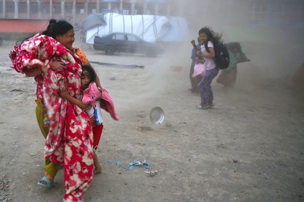 Nepal: Tysiące ludzi ewakuowanych z powodu zagrożenia powodzią