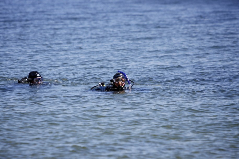 Kraków: Płetwonurkowie szukają 19-latka