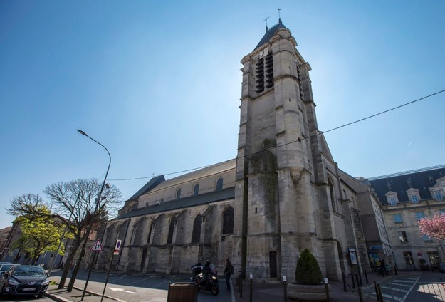 Francja: Muzułmanie chcą zmieniać kościoły w meczety
