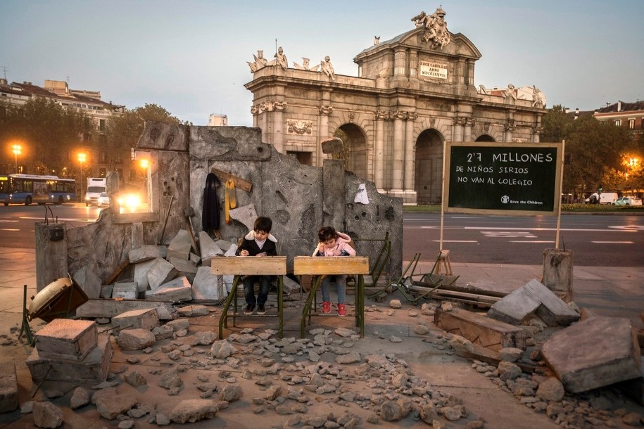 Syria: Blisko milion mieszkańców odciętych od świata. "Izolowani, zagłodzeni, bombardowani"