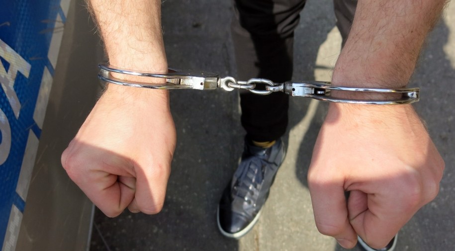 Kołobrzeg: 4-miesięczne dziecko z urazem głowy. Ojciec został zatrzymany