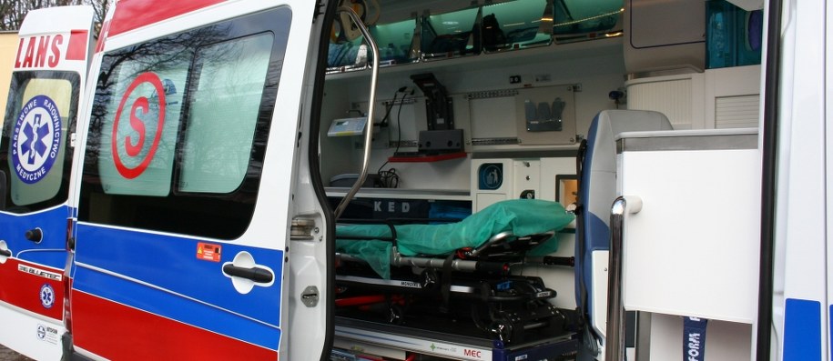 Kołobrzeg: Kobieta z raną postrzałową trafiła do szpitala. Zatrzymano jej męża