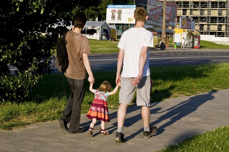 Zmniejszyła się liczba rodziców, którzy nie płacą alimentów