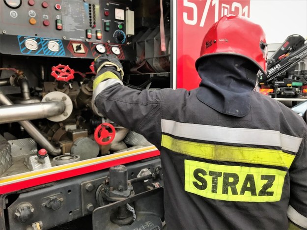 Łódź: Pożar kontenerów ze zużytymi bateriami