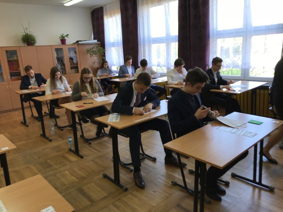 Egzamin gimnazjalny 2018: Język polski [ARKUSZE i ODPOWIEDZI]