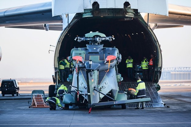 Piloci śmigłowców Bundeswehry tracą licencje z powodu braku treningu