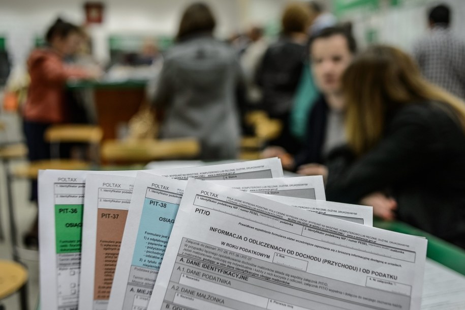 Rewolucja podatkowa. Od nowego roku koniec samodzielnego wypełniania PIT-ów