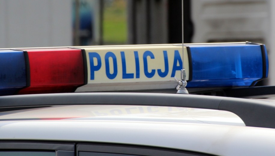 Zwłoki w spalonym samochodzie. Makabryczne odkrycie nad zalewem Dzięćkowice