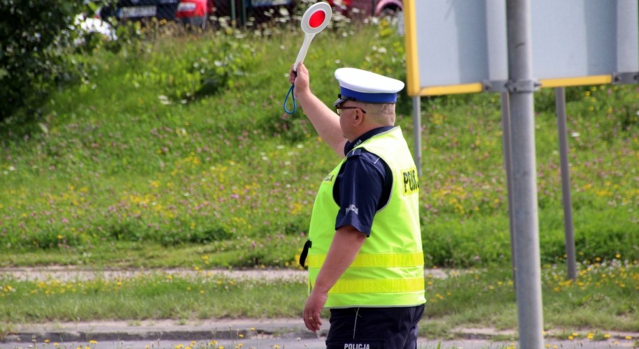 Policja podsumowała wakacje na drogach: 7 tys. wypadków, w których zginęło 617 osób